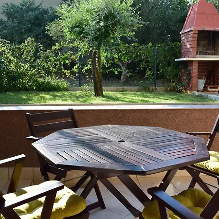 Lovely With Two Terraces*** * بولا